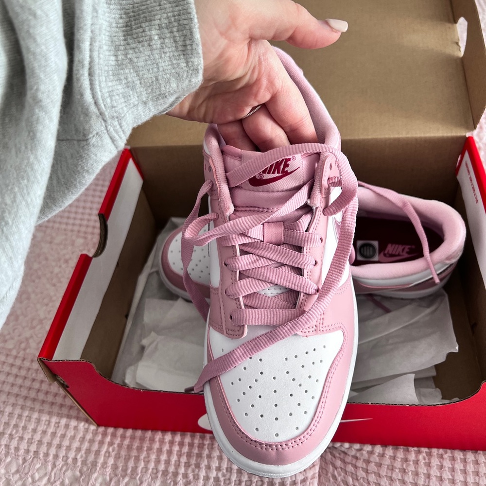 Nike dunk low gs pink glaze